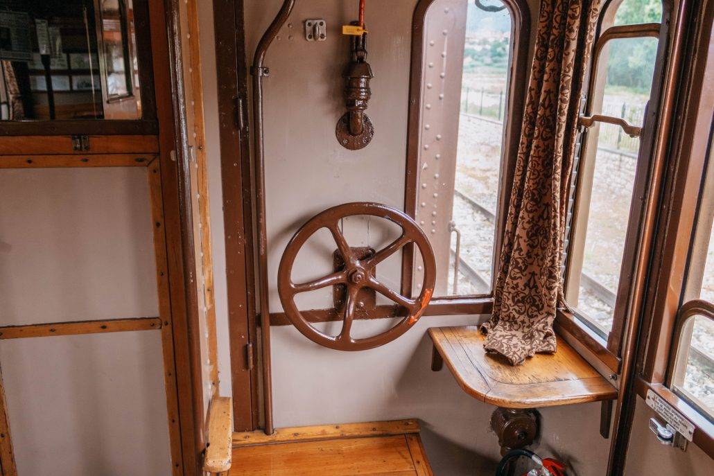 Sebino Express, da Milano in treno per lago d'Iseo