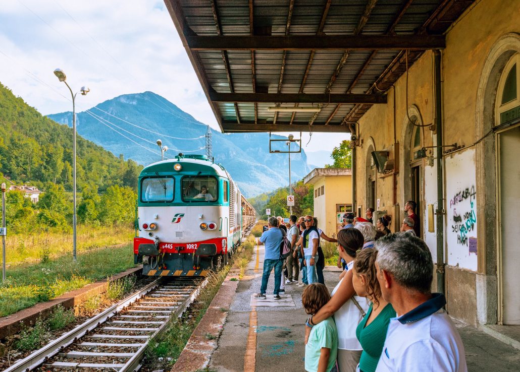 Arrivo del Treno d'Estate a Garessio