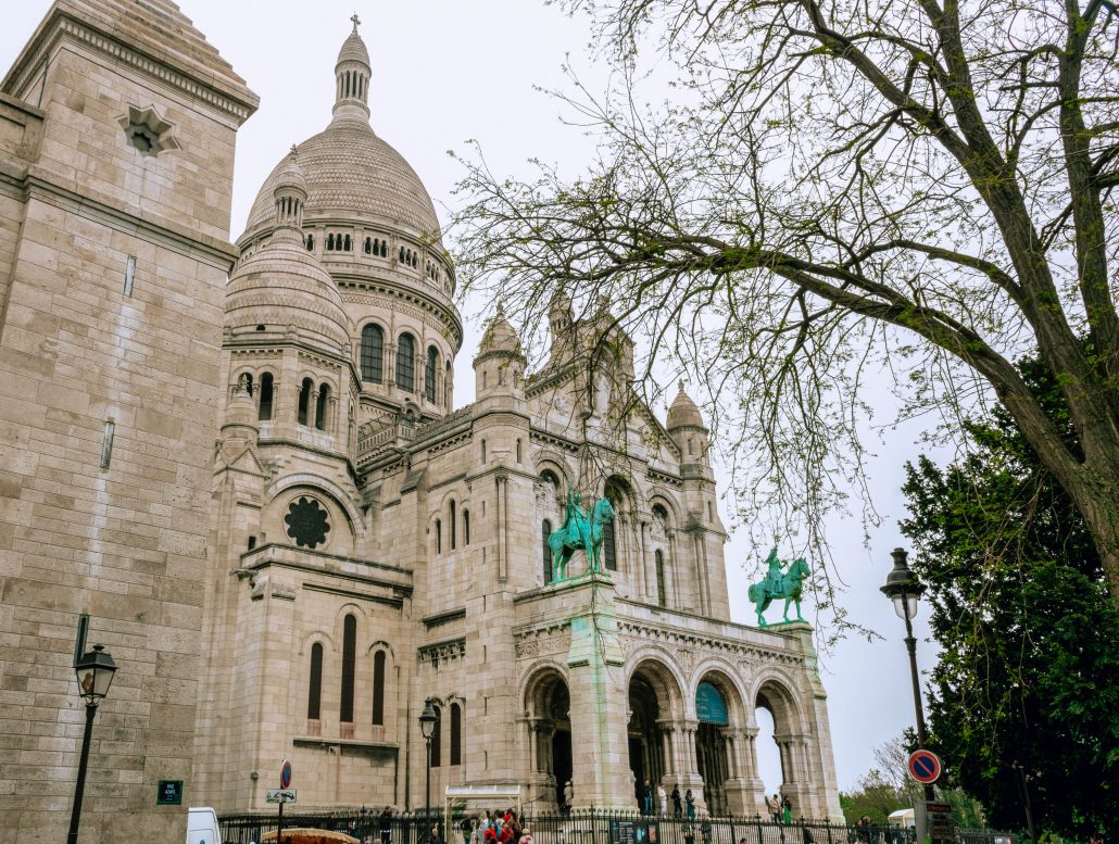 Cosa vedere gratis a Parigi, la Basilica del Sacro Cuore nel quartiere Montmartre