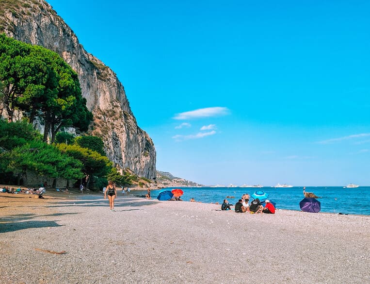 Spiagge raggiungibili in treno in Costa Azzurra